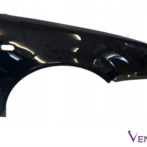 Pravé krídlo VW GOLF 4 97-06 LC9Z