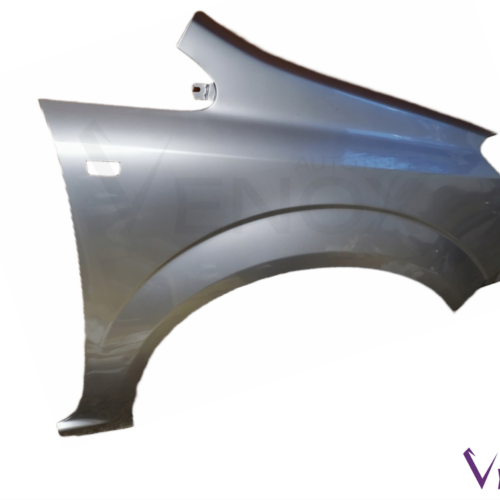 Pravé krídlo Opel Zafira B 2005-2011 Z21B